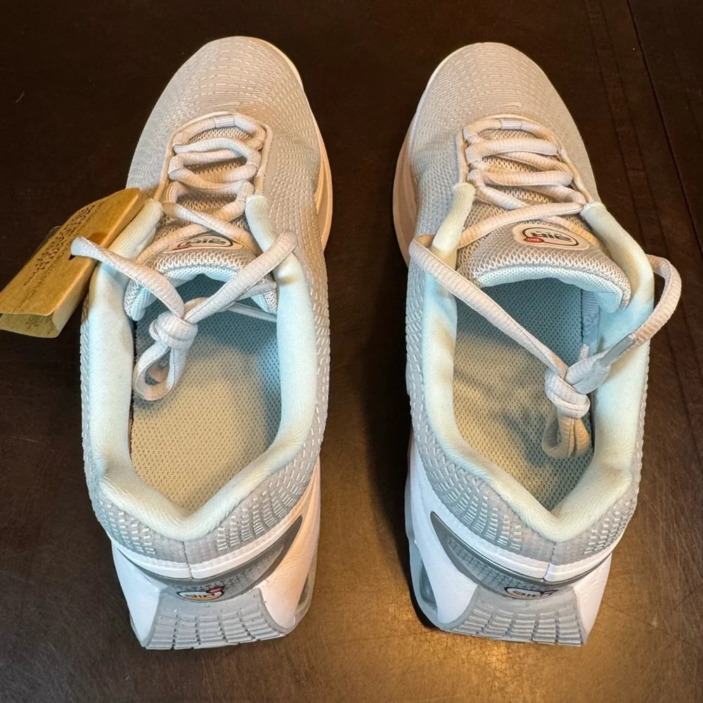 New Nike Air Max DN White Gray Sneaker Shoes Size US 7Y